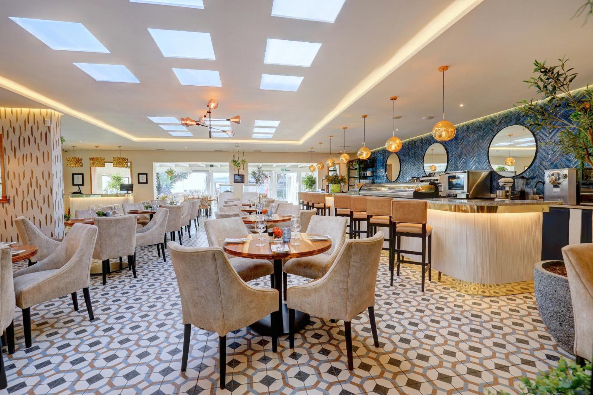 Protea Hotel By Marriott Mossel Bay Exterior photo