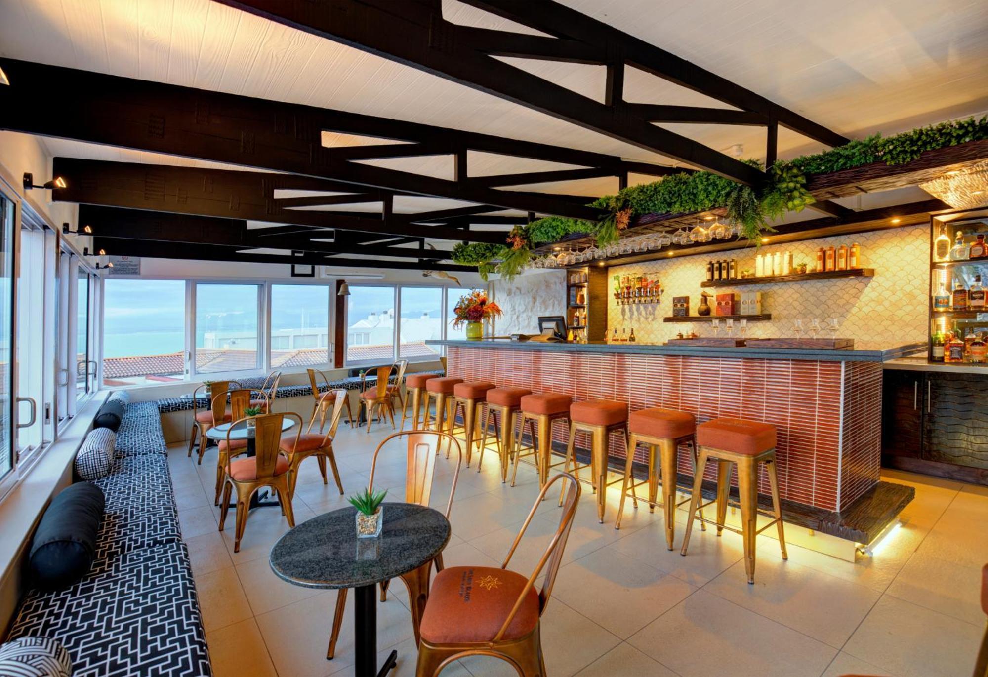 Protea Hotel By Marriott Mossel Bay Exterior photo