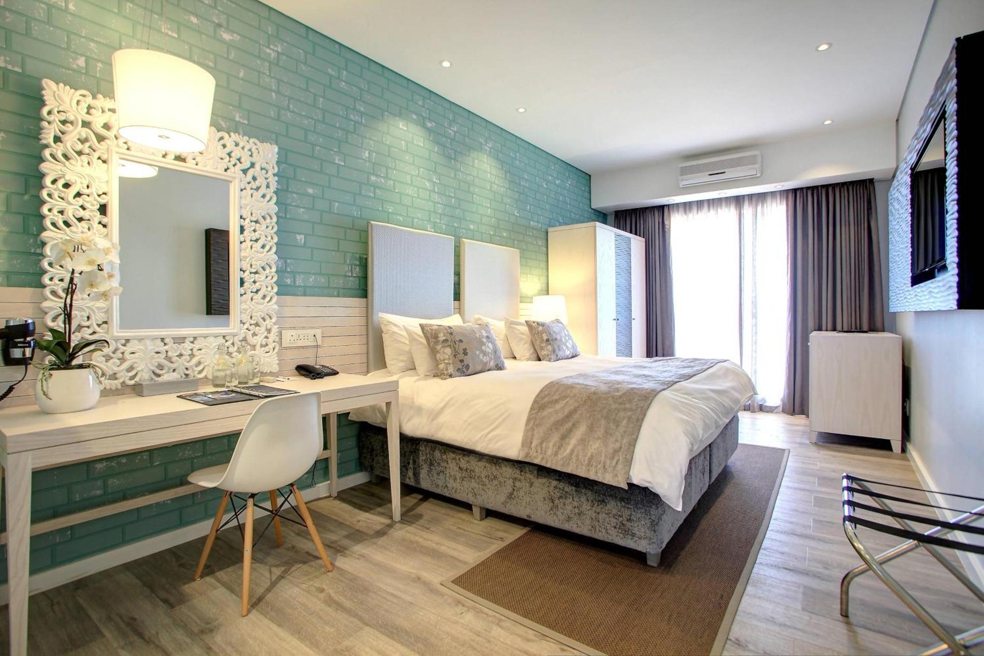 Protea Hotel By Marriott Mossel Bay Exterior photo