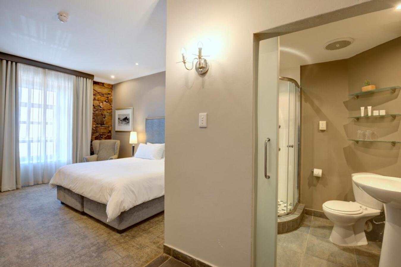 Protea Hotel By Marriott Mossel Bay Exterior photo