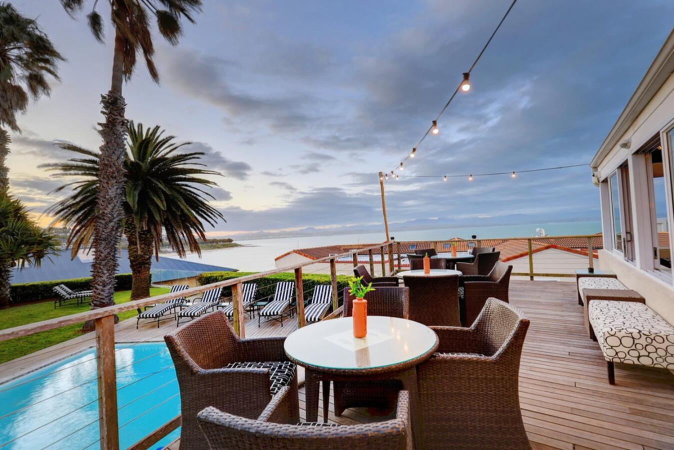 Protea Hotel By Marriott Mossel Bay Exterior photo